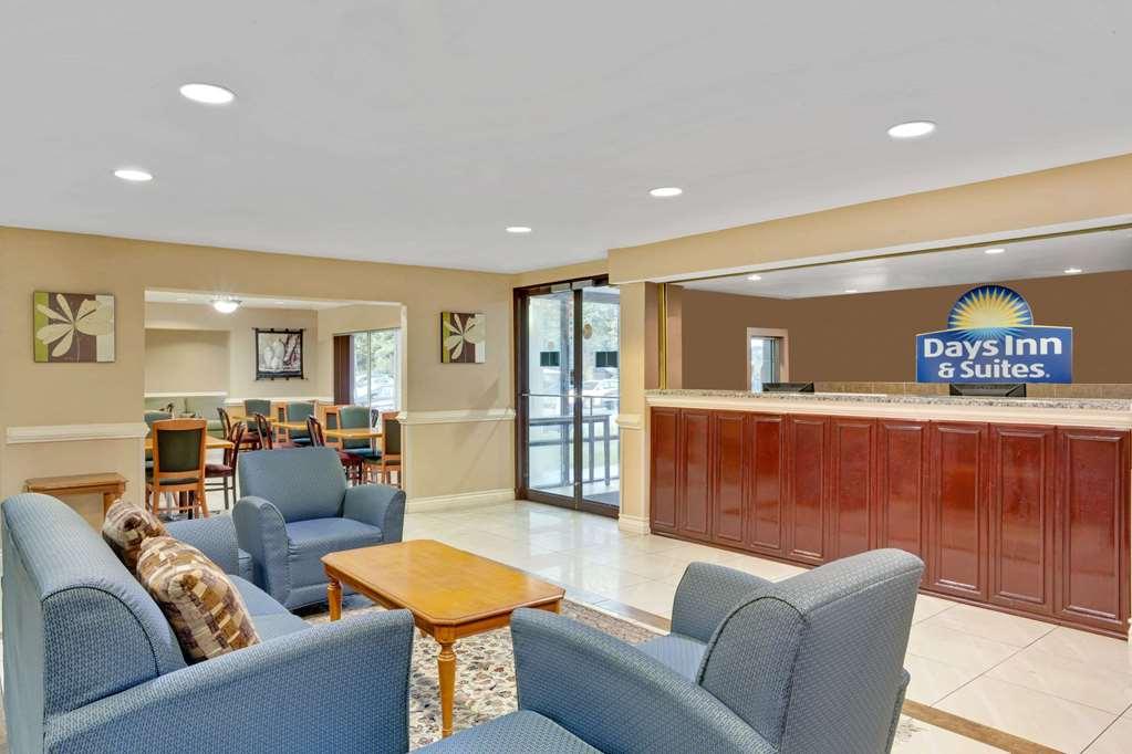 فندق Baymont By Wyndham College Park Atlanta Airport South المظهر الخارجي الصورة