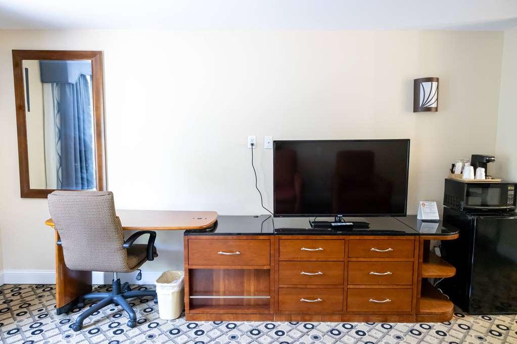 فندق Baymont By Wyndham College Park Atlanta Airport South الغرفة الصورة